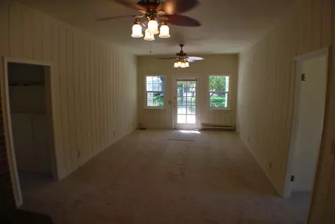 2352 Shasta St, Redding, CA 96001 photo 5