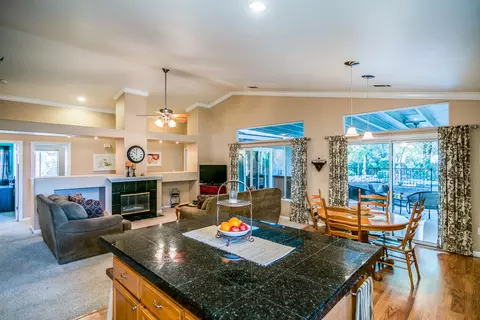 1986 Shelby Rd, Redding, CA 96002 photo 16