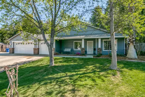 1986 Shelby Rd, Redding, CA 96002 photo 3