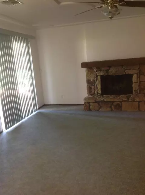 2364 Kerry Ave, Redding, CA 96002 photo 3