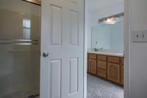 541 Olympic St, Redding, CA 96003 photo 11