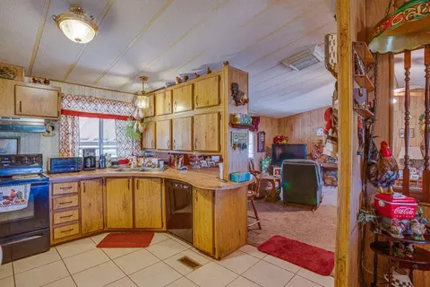 24358 Hoag, Corning, CA 96021 photo 8