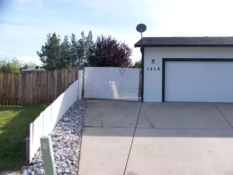 1414 Setter Dr, Redding, CA 96003 photo 2