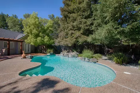 2578 Templeton Dr, Redding, CA 96002 photo 21