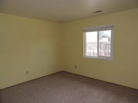 1013 Nighthawk Ln, Redding, CA 96003 photo 11