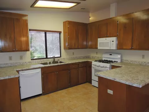1013 Nighthawk Ln, Redding, CA 96003 photo 6