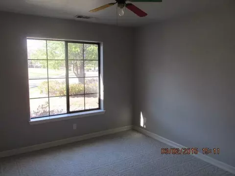 975 Hillsdale Ct, Redding, CA 96003 photo 27