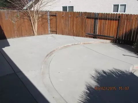 975 Hillsdale Ct, Redding, CA 96003 photo 15