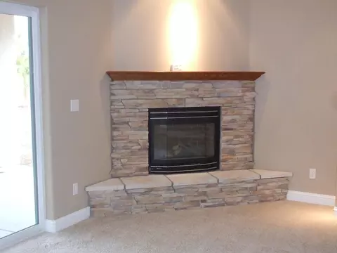 19695 Valley Ln, Redding, CA 96002 photo 2