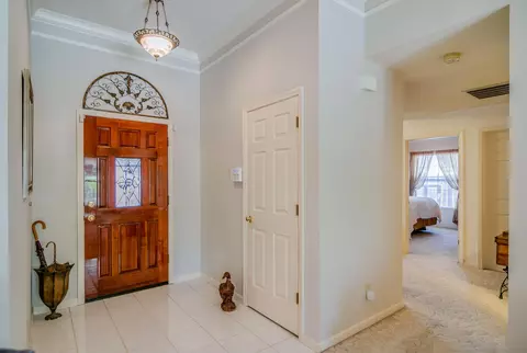 2259 Darsha Ln, Redding, CA 96003 photo 3