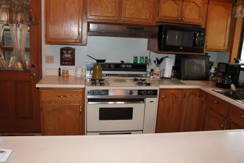 21680 N Vallejo St, Burney, CA 96013 photo 14