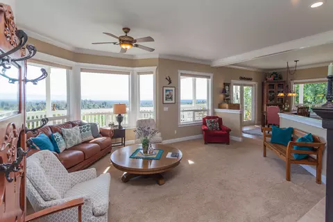 8900 Elusion Ct, Redding, CA 96001 photo 17