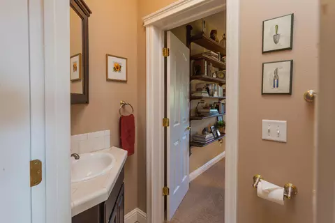8900 Elusion Ct, Redding, CA 96001 photo 35