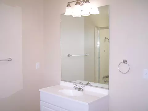 12109 Shaver Ln, Redding, CA 96003 photo 11