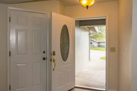 11454 Menlo Way, Redding, CA 96003 photo 3