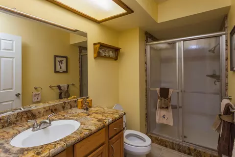 576 Armando Ave, Redding, CA 96003 photo 21