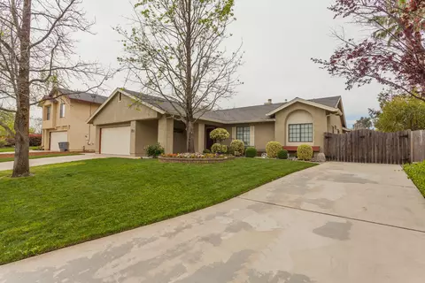 576 Armando Ave, Redding, CA 96003 photo 3