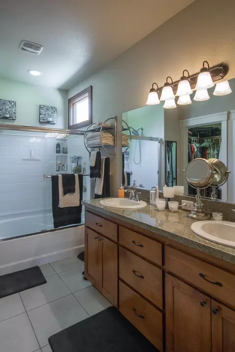 3691 Foothill Blvd, Redding, CA 96001 photo 9