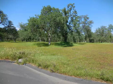 19348 Palermo Ct, Redding, CA 96003 photo 1