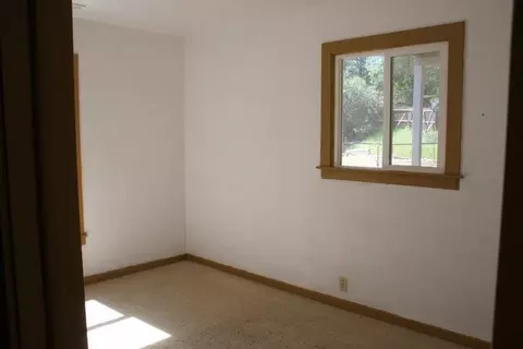 17773 Peterson, Redding, CA 96003 photo 9
