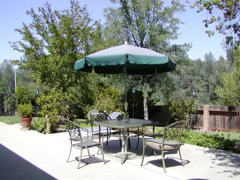 573 Reddington Dr, Redding, CA 96003 photo 15