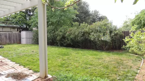 1100 A St, Redding, CA 96002 photo 12