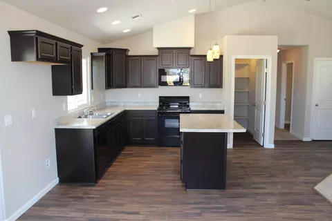 7271 Legacy Ct, Redding, CA 96001 photo 6