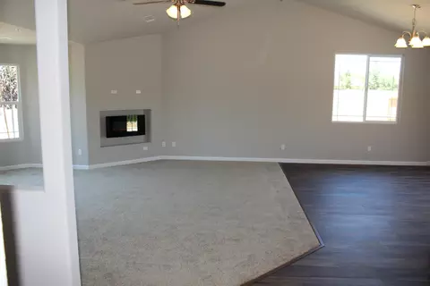 7271 Legacy Ct, Redding, CA 96001 photo 8
