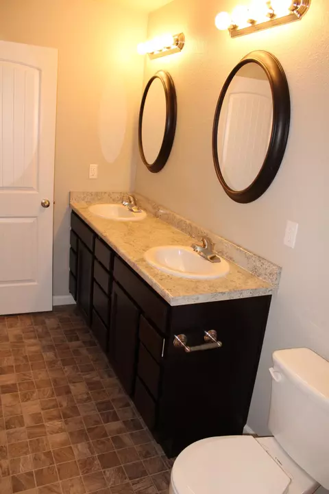 7271 Legacy Ct, Redding, CA 96001 photo 13