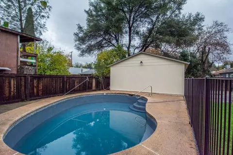 1009 Layton Rd, Redding, CA 96002 photo 36