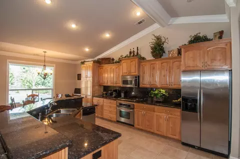13195 Tierra Oaks Dr, Redding, CA 96003 photo 13