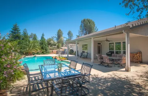 13195 Tierra Oaks Dr, Redding, CA 96003 photo 7