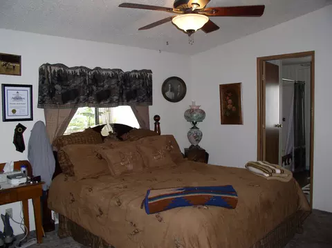 1066 Deodar Way, Redding, CA 96003 photo 9