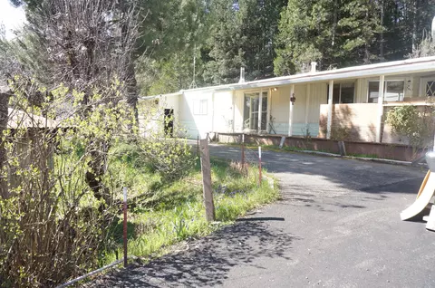 682 Rush Crk, Lewiston, CA 96052 photo 3