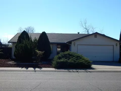 321 Woodhill Dr, Redding, CA 96003 photo 19
