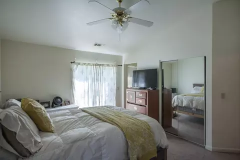 1099 Grouse Dr, Redding, CA 96003 photo 5