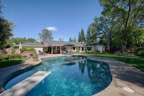 2551 El Verano St, Redding, CA 96002 photo 25