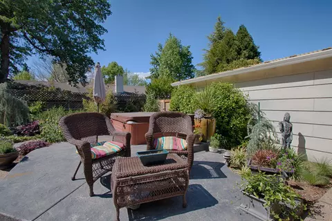 2551 El Verano St, Redding, CA 96002 photo 23