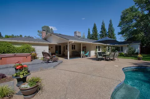2551 El Verano St, Redding, CA 96002 photo 21