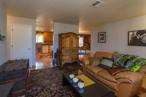 2713 Camulos Way, Redding, CA 96002 photo 8