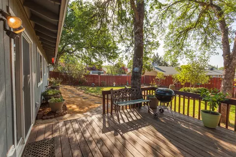 2713 Camulos Way, Redding, CA 96002 photo 27