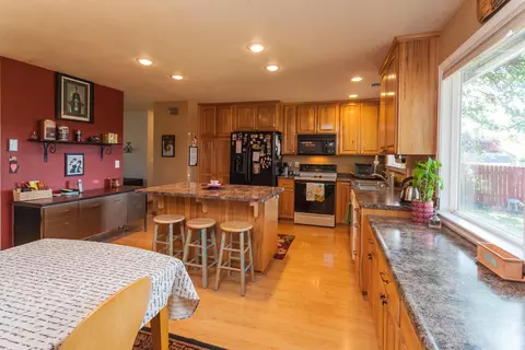 2713 Camulos Way, Redding, CA 96002 photo 14