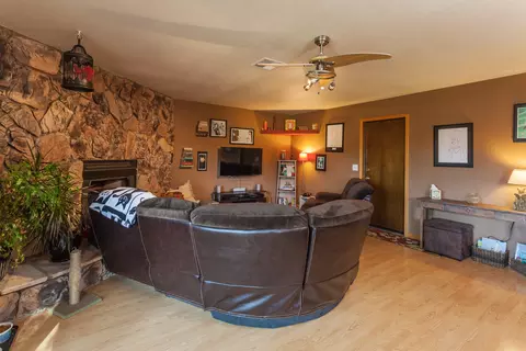 2713 Camulos Way, Redding, CA 96002 photo 10