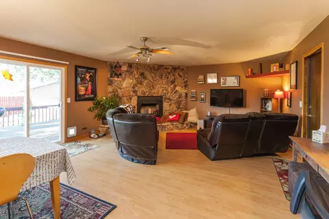 2713 Camulos Way, Redding, CA 96002 photo 9