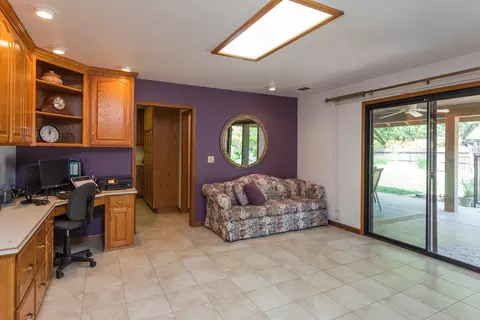 4362 Brittany Dr, Redding, CA 96002 photo 11