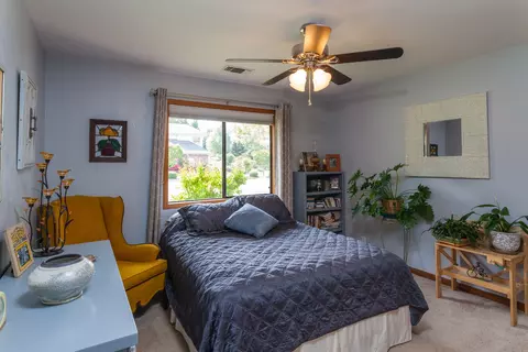 4362 Brittany Dr, Redding, CA 96002 photo 20