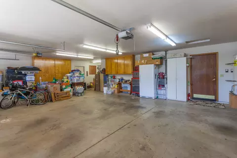 4362 Brittany Dr, Redding, CA 96002 photo 34