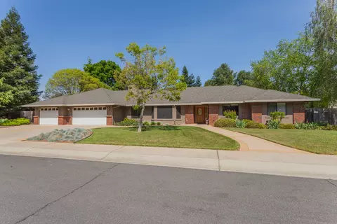 4362 Brittany Dr, Redding, CA 96002 photo 1