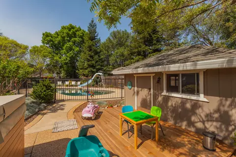 4362 Brittany Dr, Redding, CA 96002 photo 28
