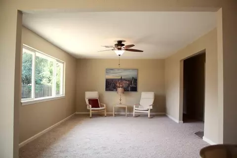 2253 Wilson Ave, Redding, CA 96002 photo 9